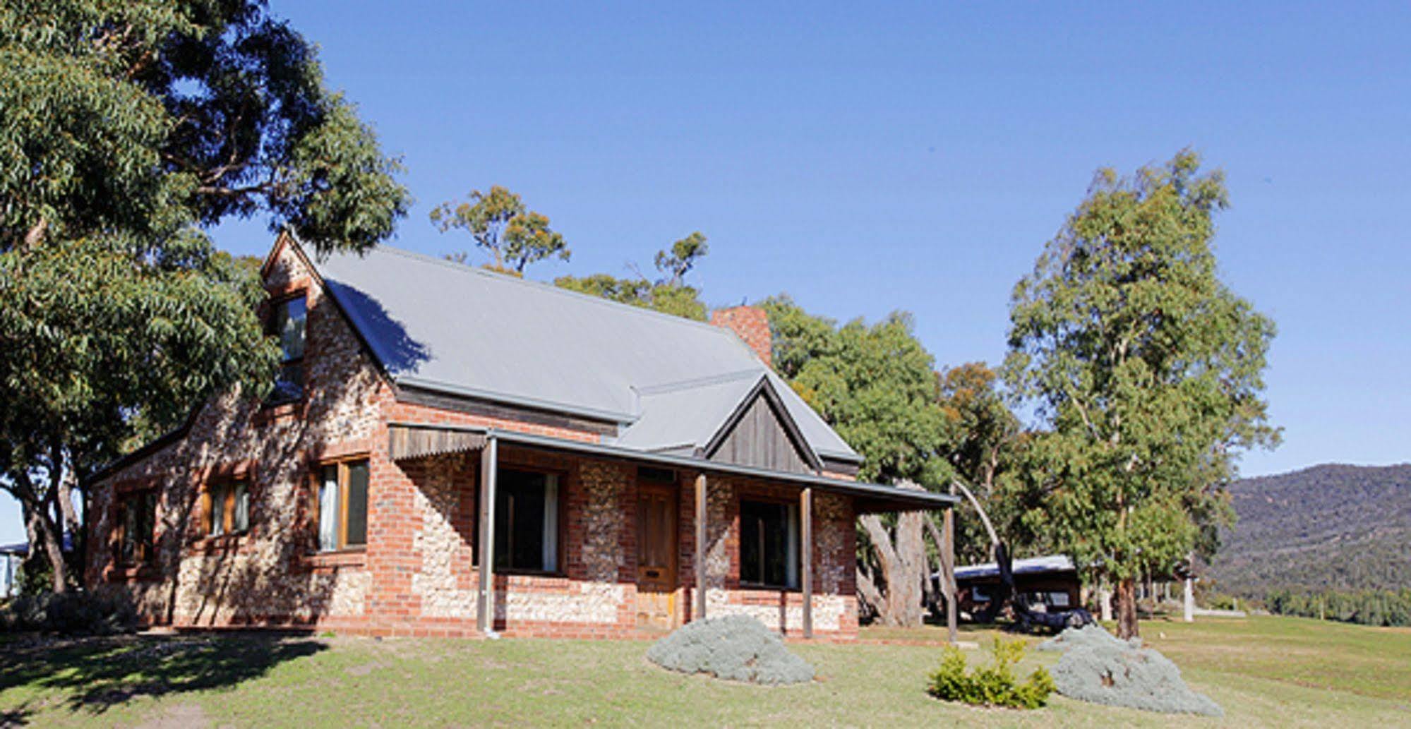 Grampians Pioneer Cottages Halls Gap Exterior foto